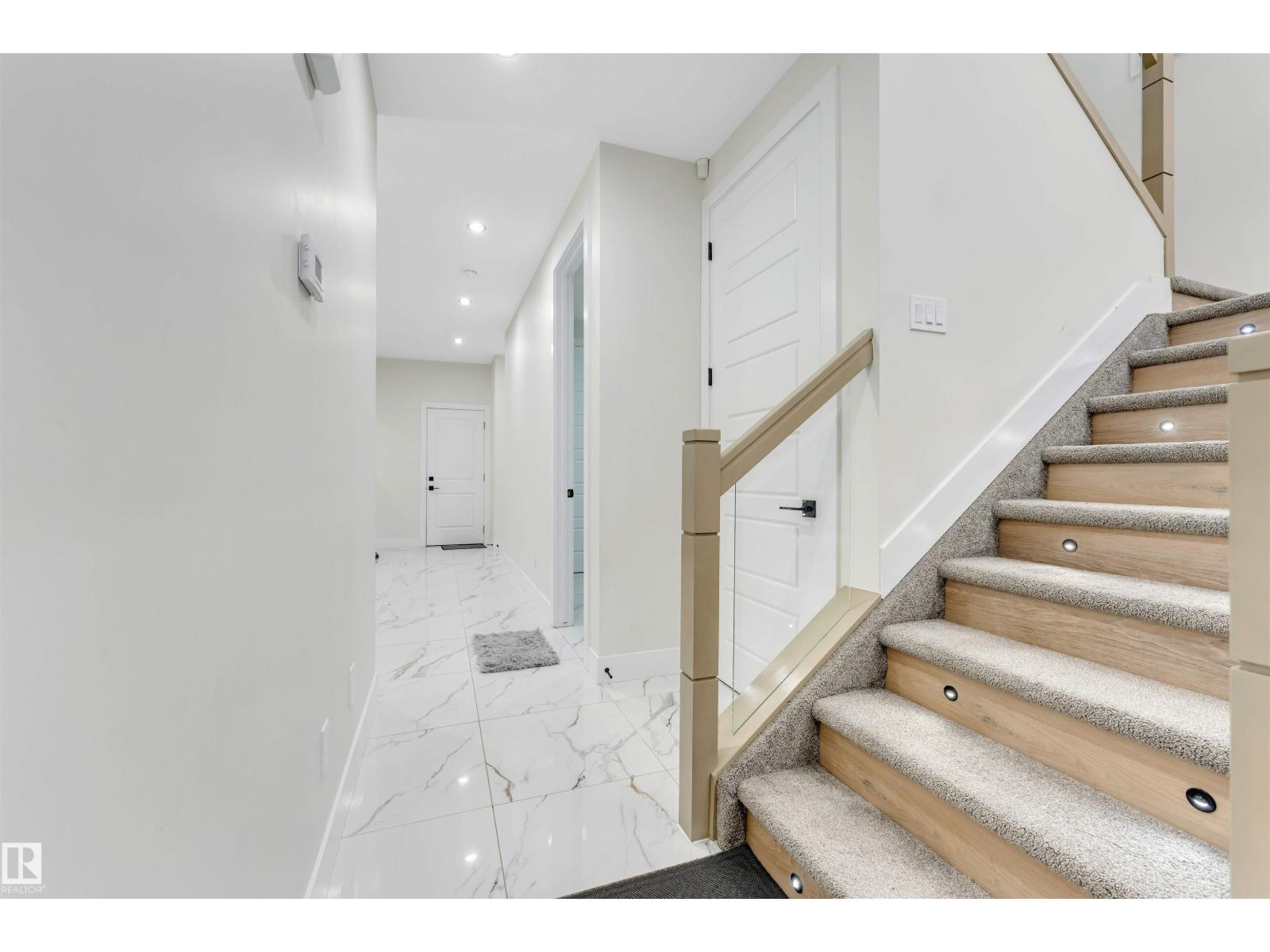 16916 47 ST NW, Edmonton