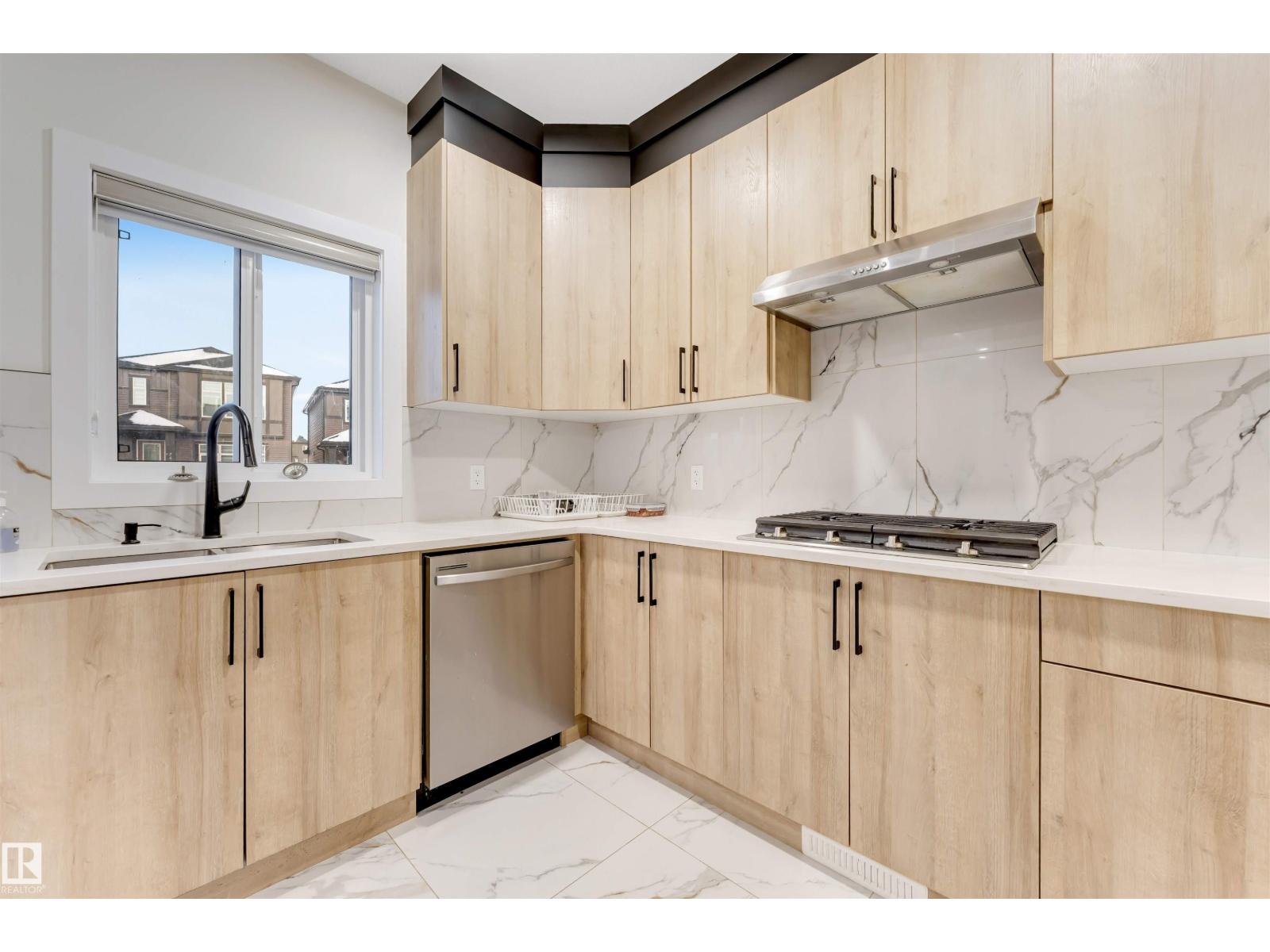 16916 47 ST NW, Edmonton