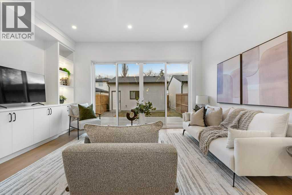 Single Family House for Sale in   Avenue NW Mount Pleasant Calgary 