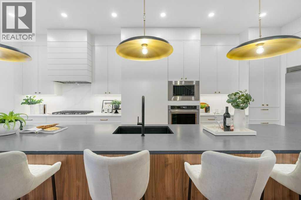 Single Family House for Sale in   Avenue NW Mount Pleasant Calgary 