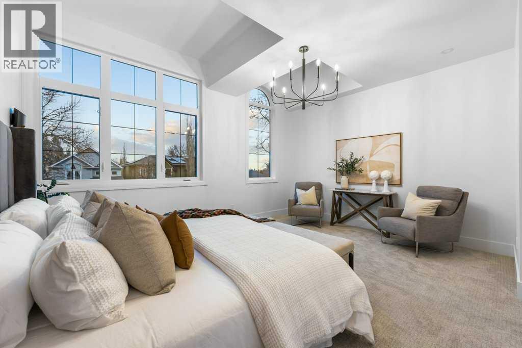 Single Family House for Sale in   Avenue NW Mount Pleasant Calgary 