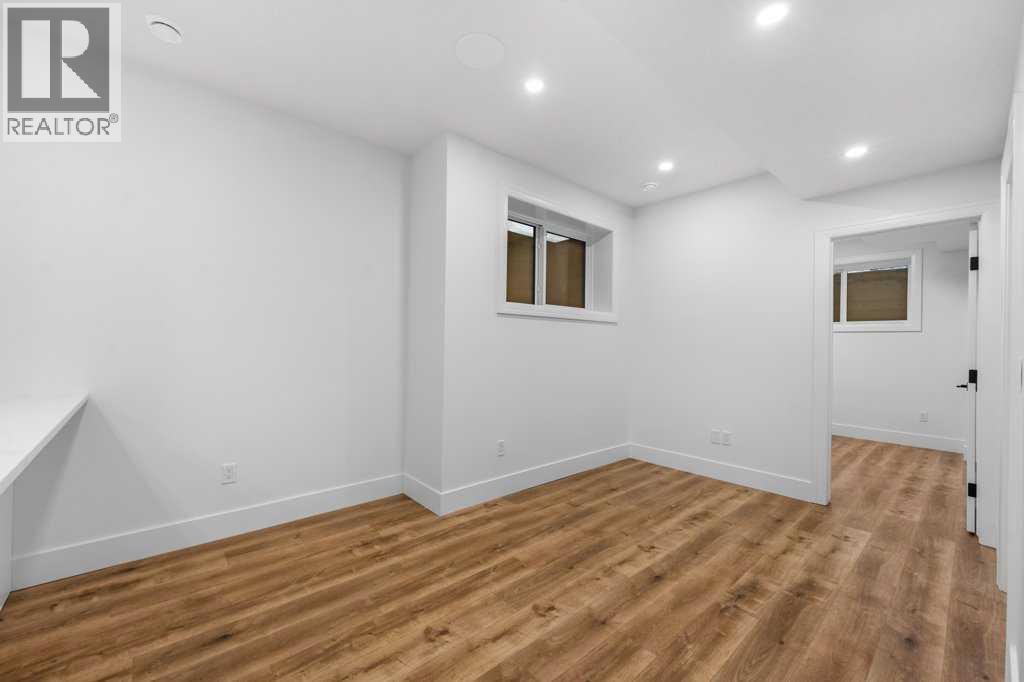 Single Family House for Sale in   Avenue NW Mount Pleasant Calgary 