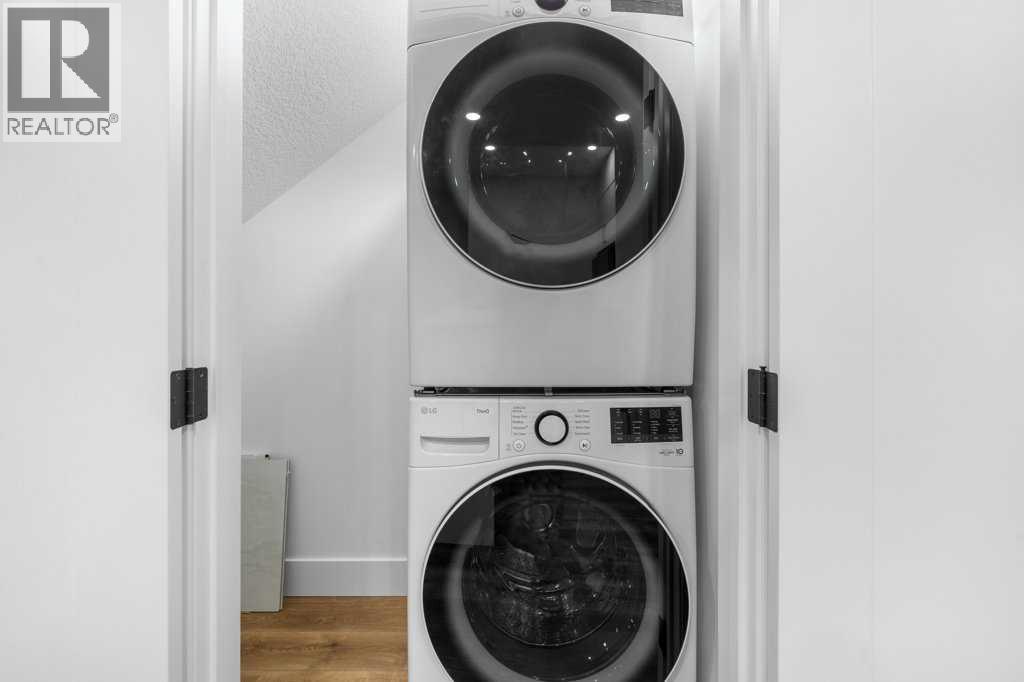 Single Family House for Sale in   Avenue NW Mount Pleasant Calgary 