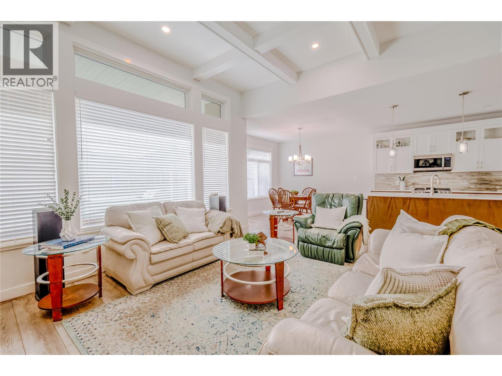 #228 641 SHUSWAP ROAD - 7