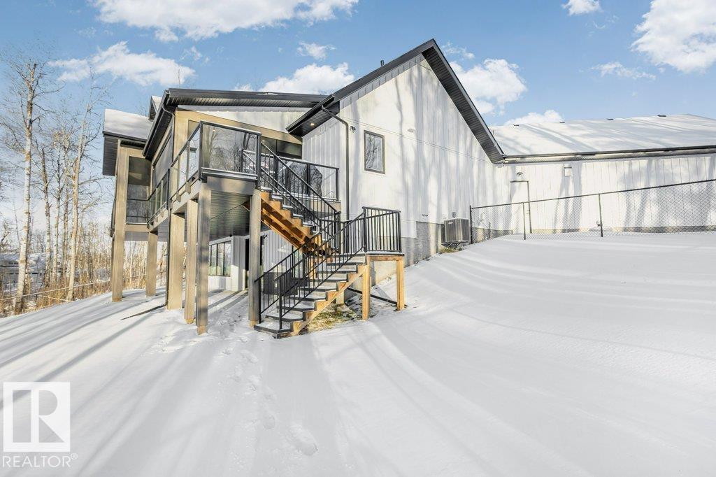 #42 2307 TWP ROAD 522, Rural Parkland County