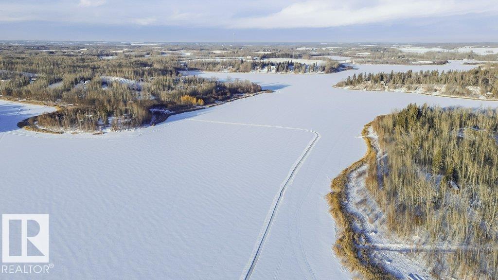 #42 2307 TWP ROAD 522, Rural Parkland County