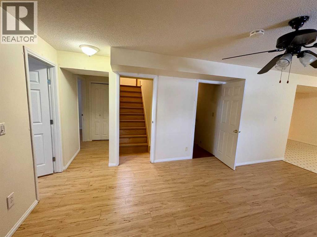 4304 56 Avenue, Innisfail