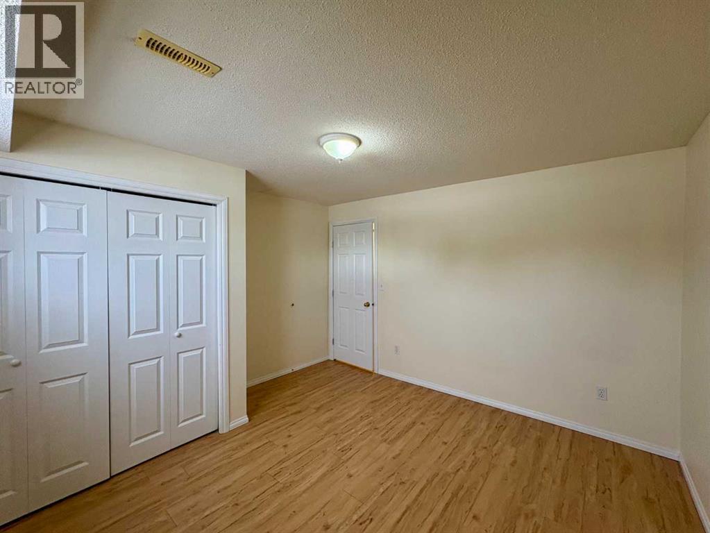 4304 56 Avenue, Innisfail