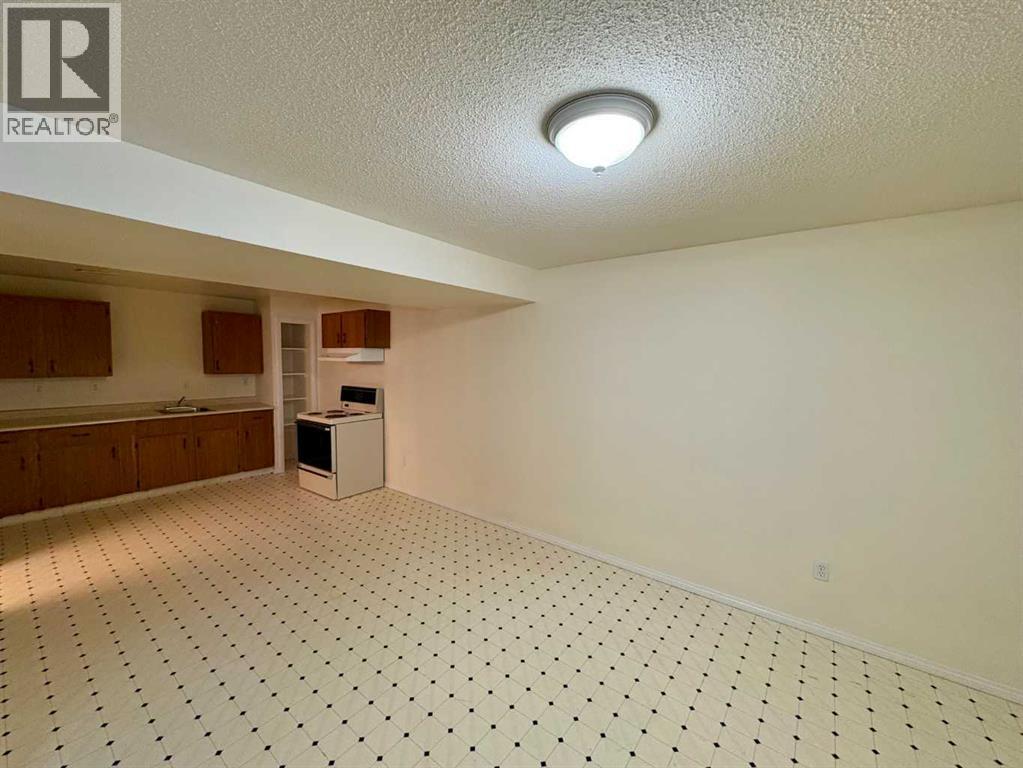 4304 56 Avenue, Innisfail