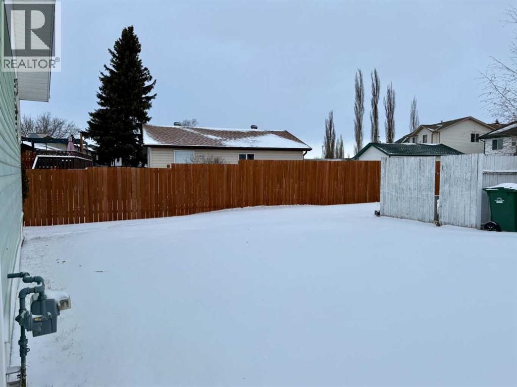 4304 56 Avenue, Innisfail