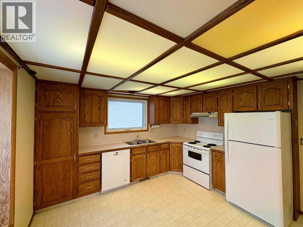 4304 56 Avenue, Innisfail