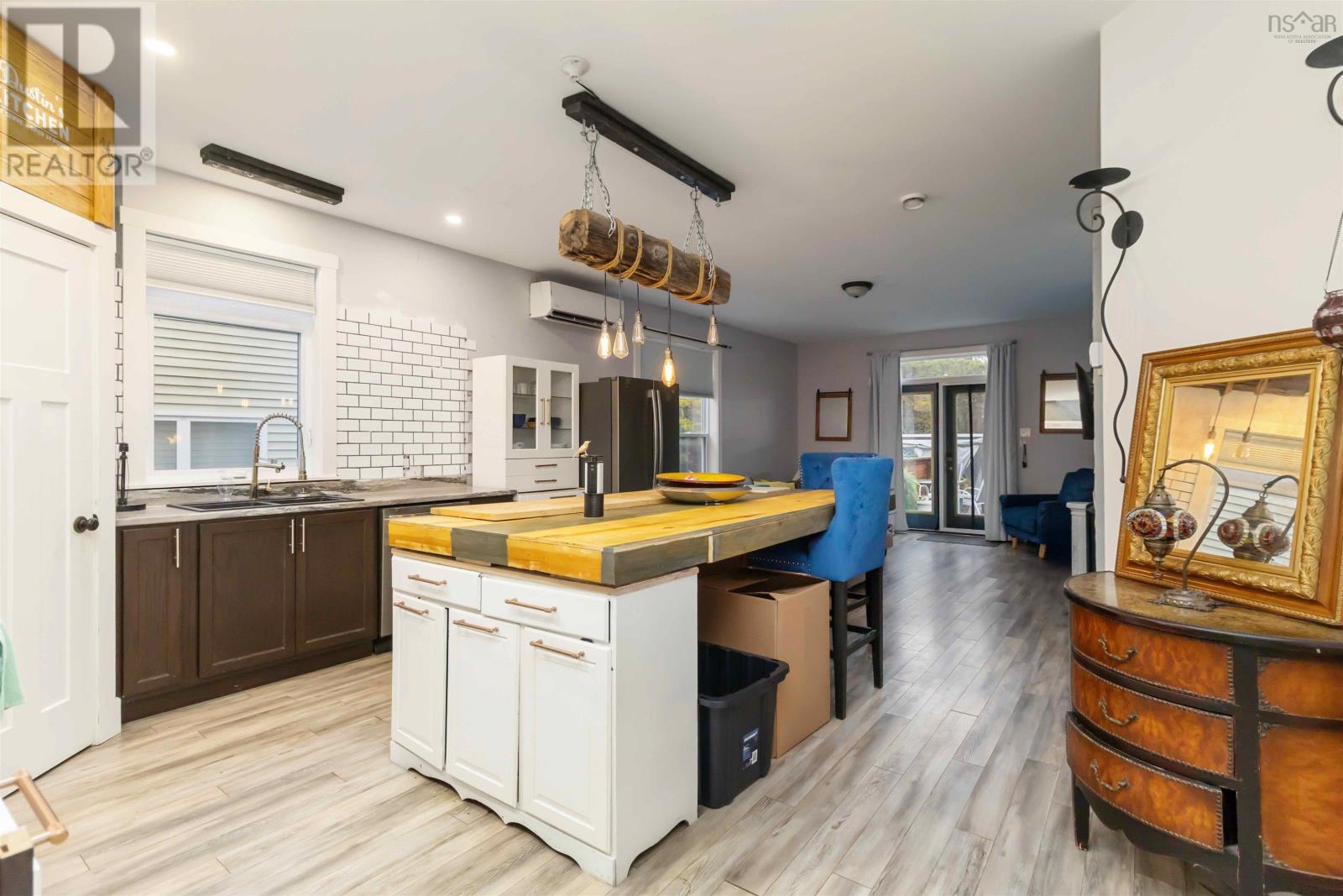 Property 23 of 50 of 86 Alabaster Way