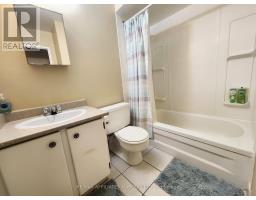 409 - 845 Kyle Court, Brockville, ON K6V6K7 Photo 12