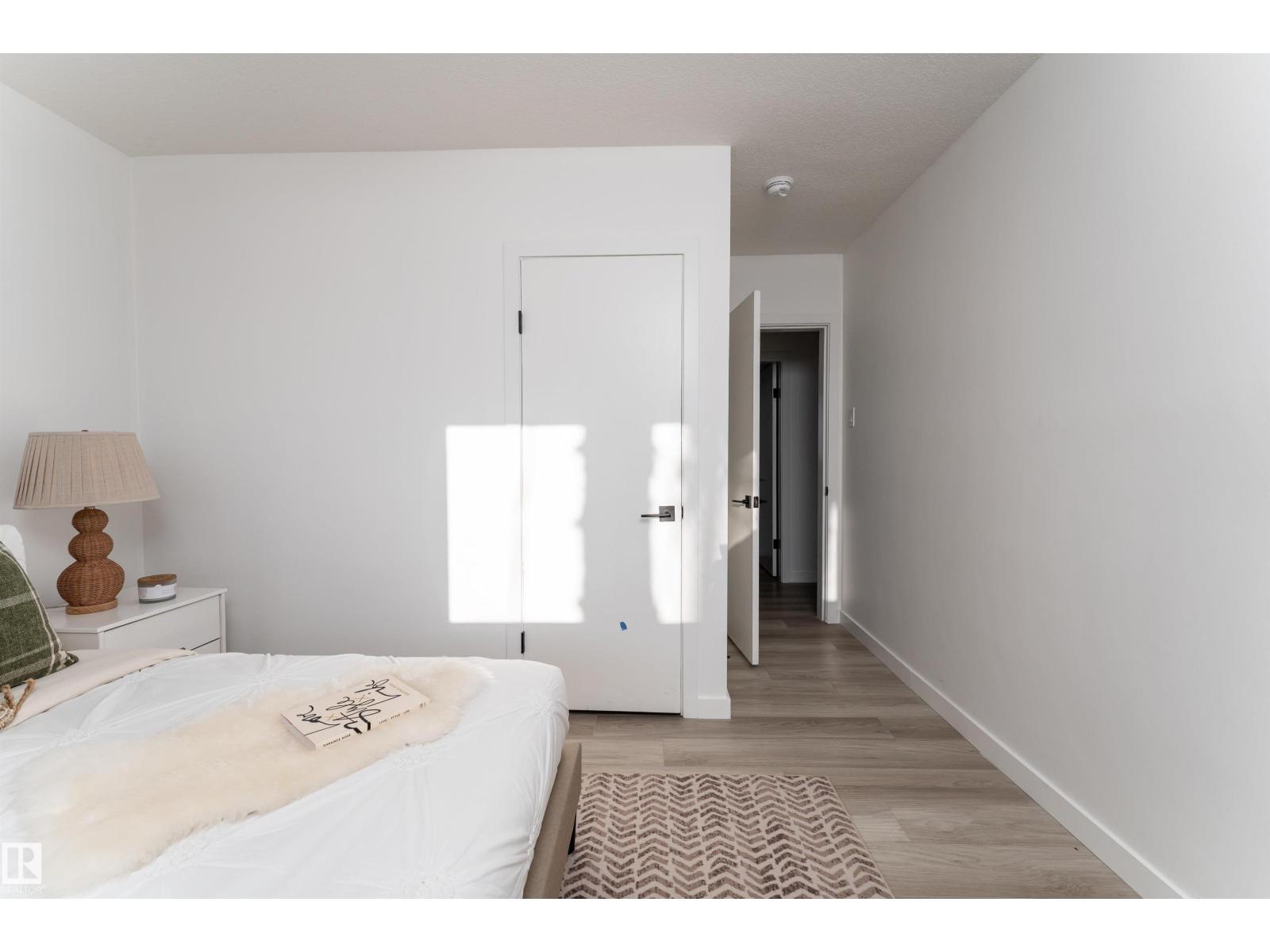 13307 116 AV NW, Edmonton