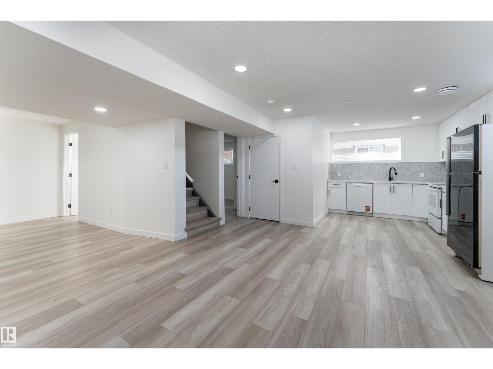 13307 116 AV NW, Edmonton