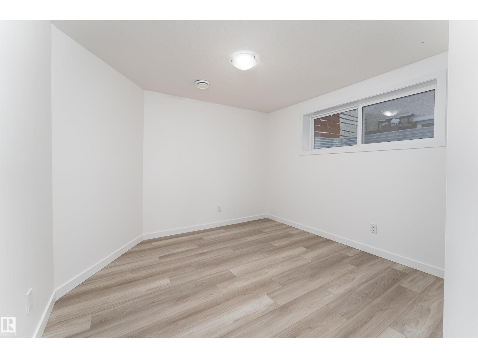 13307 116 AV NW, Edmonton