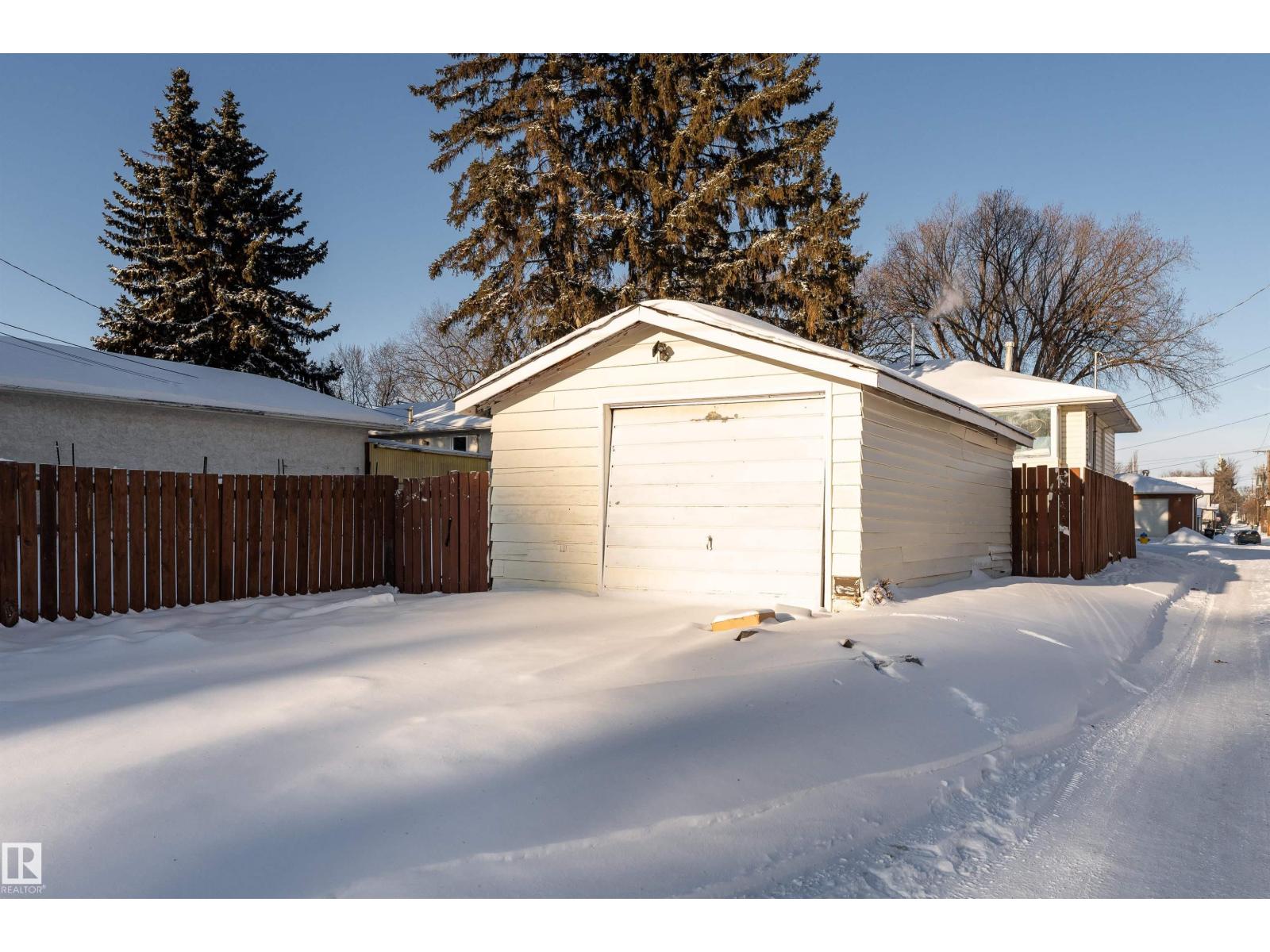 13307 116 AV NW, Edmonton