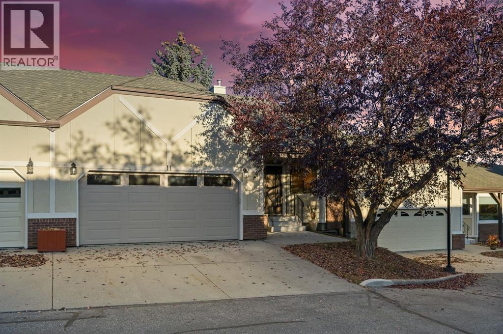 Single Family House for Sale in  Coach Side Terrace SW Coach Hill Calgary 