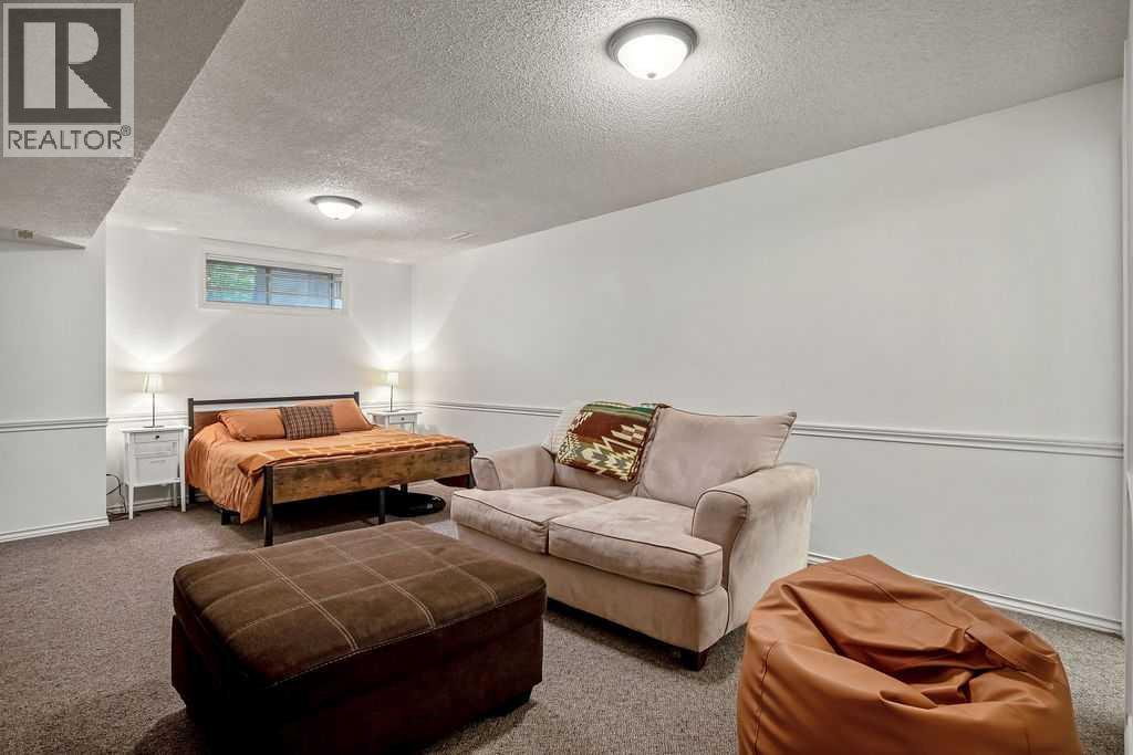 Multi-family House for Sale in /  Street SW Killarney/Glengarry Calgary 