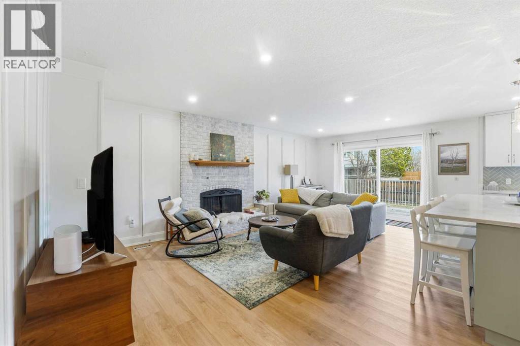 Single Family House Bungalow for Sale in  Sunmount Close SE Sundance Calgary 