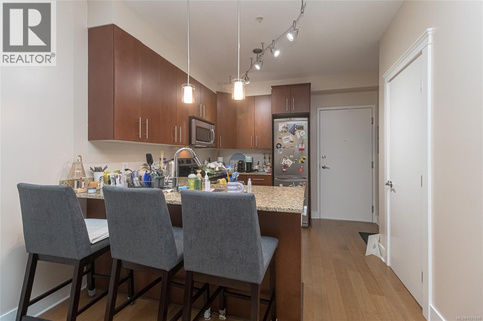 212 21 Conard St, View Royal