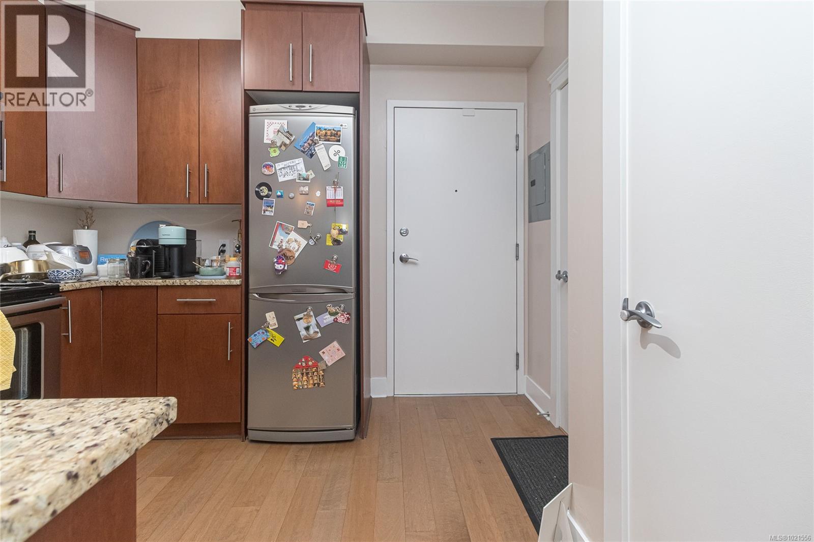 212 21 Conard St, View Royal