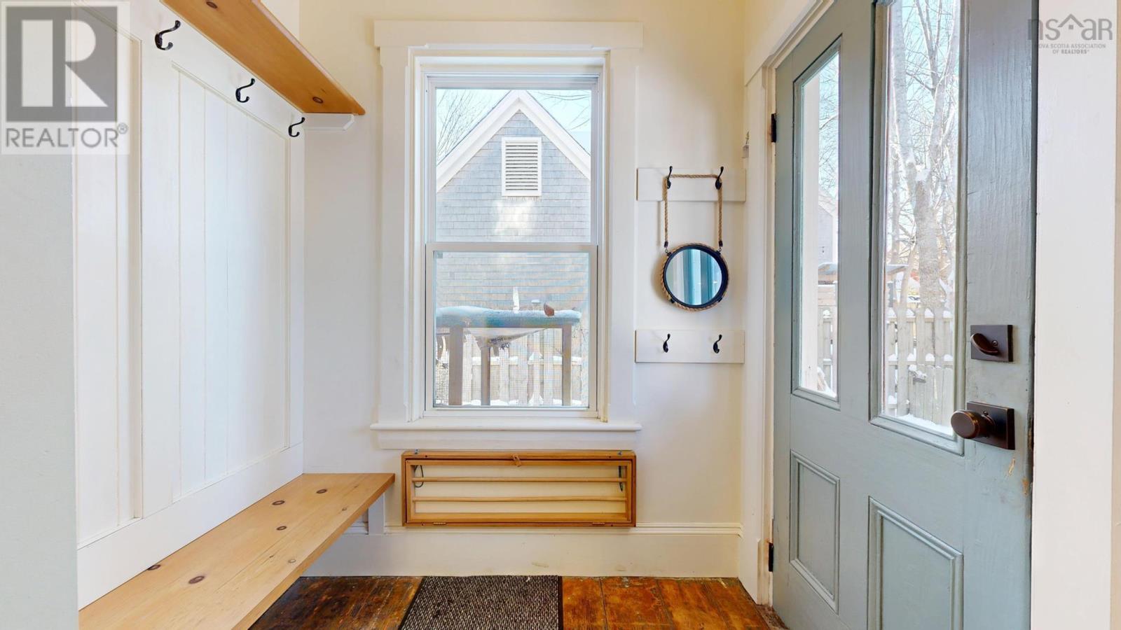 Property 23 of 48 of 13 John Street