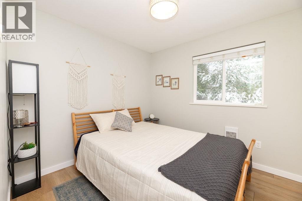 6251 JASPER ROAD, Sechelt