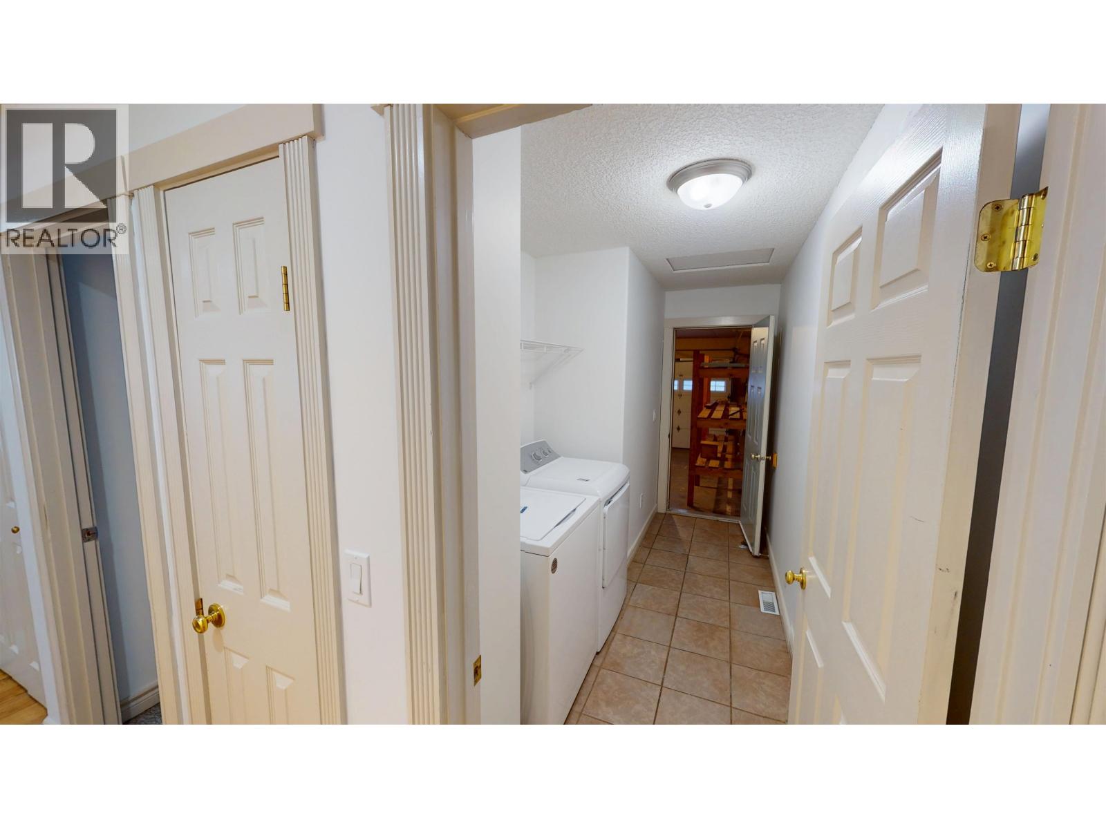 A 10007 111 AVENUE, Fort St. John