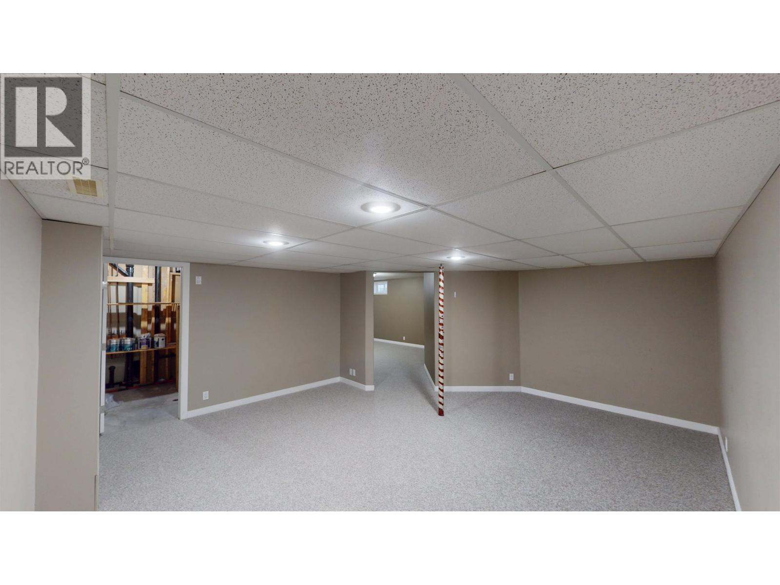 A 10007 111 AVENUE, Fort St. John