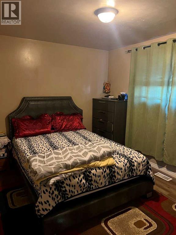 Single Family House for Sale in   A Street SW Bankview Calgary 