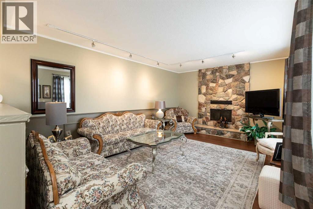 5015 35 Street, Innisfail