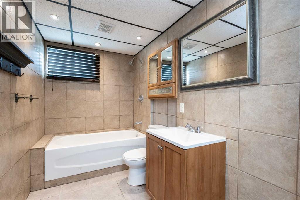 5015 35 Street, Innisfail