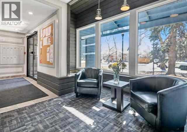 Single Family House for Sale in    Avenue NE Crescent Heights Calgary 