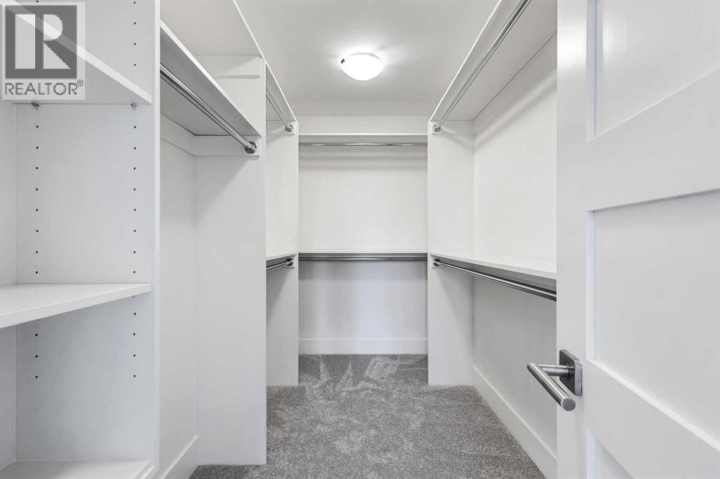 Single Family House for Sale in  a Street SW Richmond Calgary 