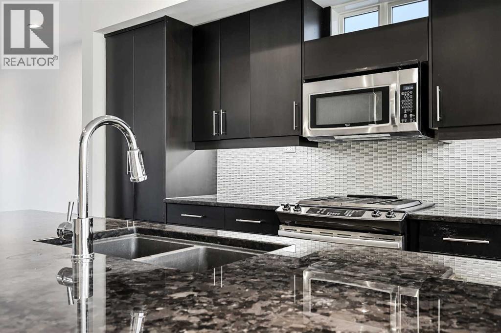 Single Family House for Sale in  a Street SW Richmond Calgary 