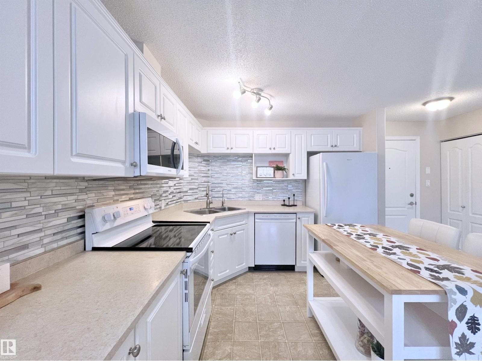 #206 111 EDWARDS DR SW, Edmonton