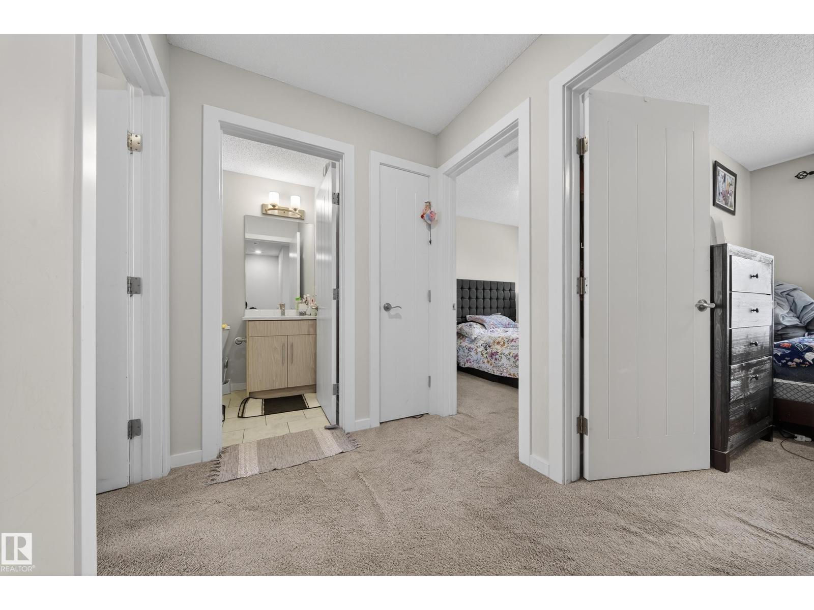 #11 3025 151 AV NW, Edmonton