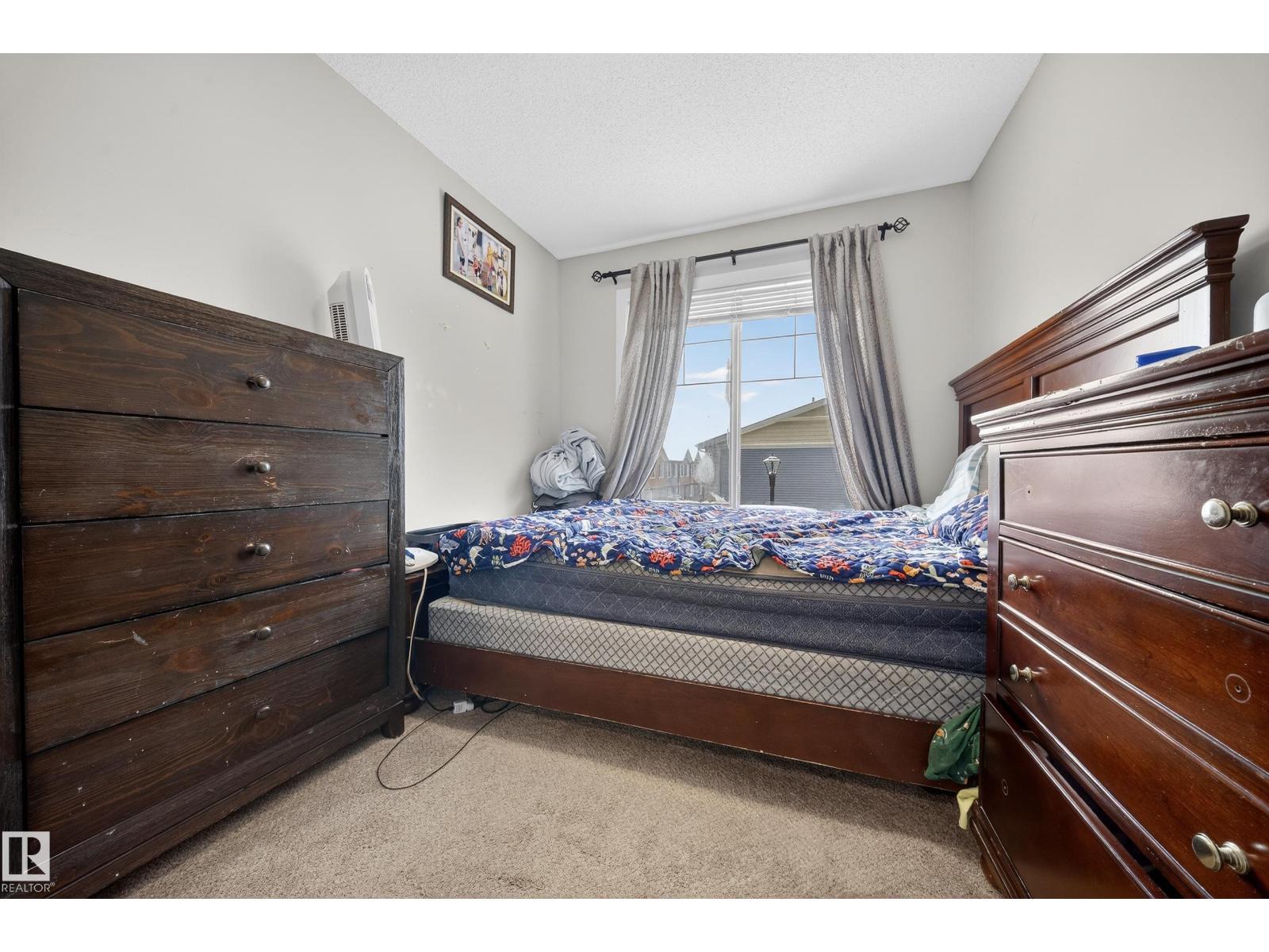 #11 3025 151 AV NW, Edmonton