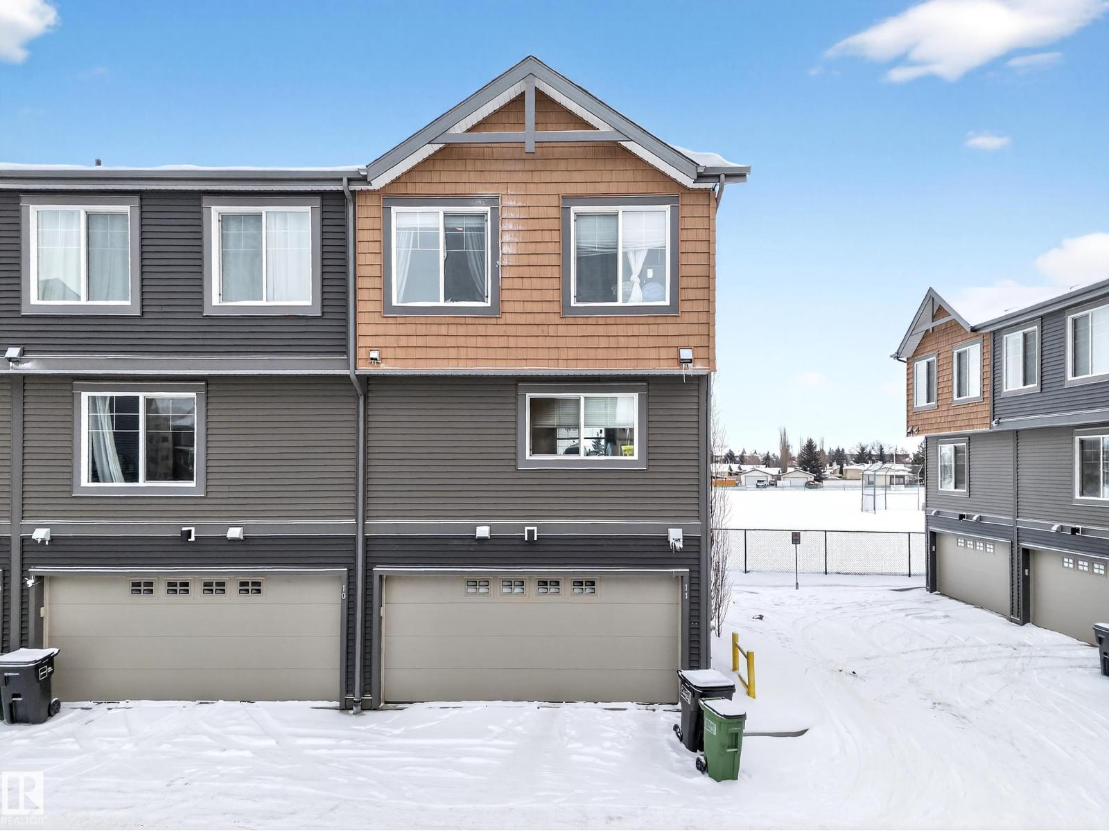 #11 3025 151 AV NW, Edmonton