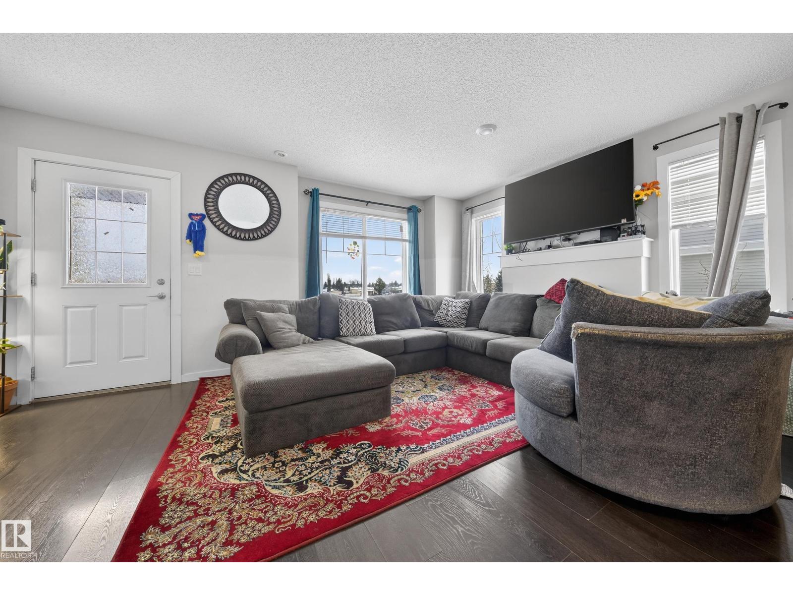 #11 3025 151 AV NW, Edmonton