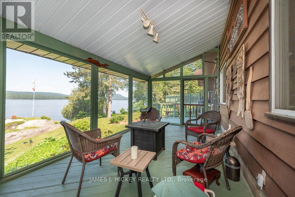 581 ROCKY POINT LANE - 25