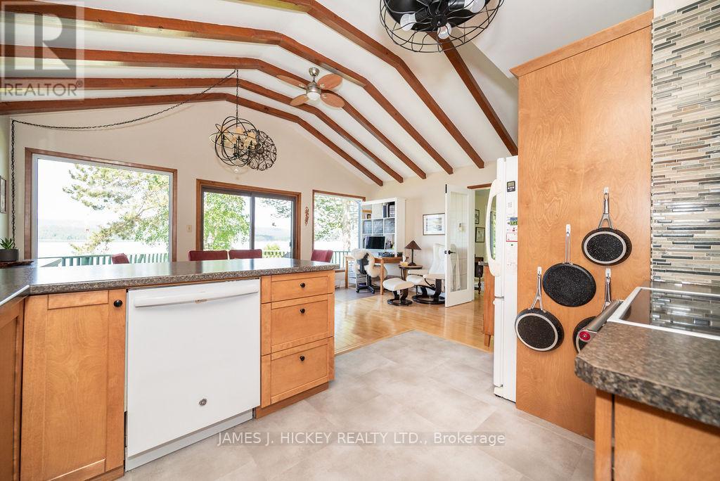 581 ROCKY POINT LANE - 6