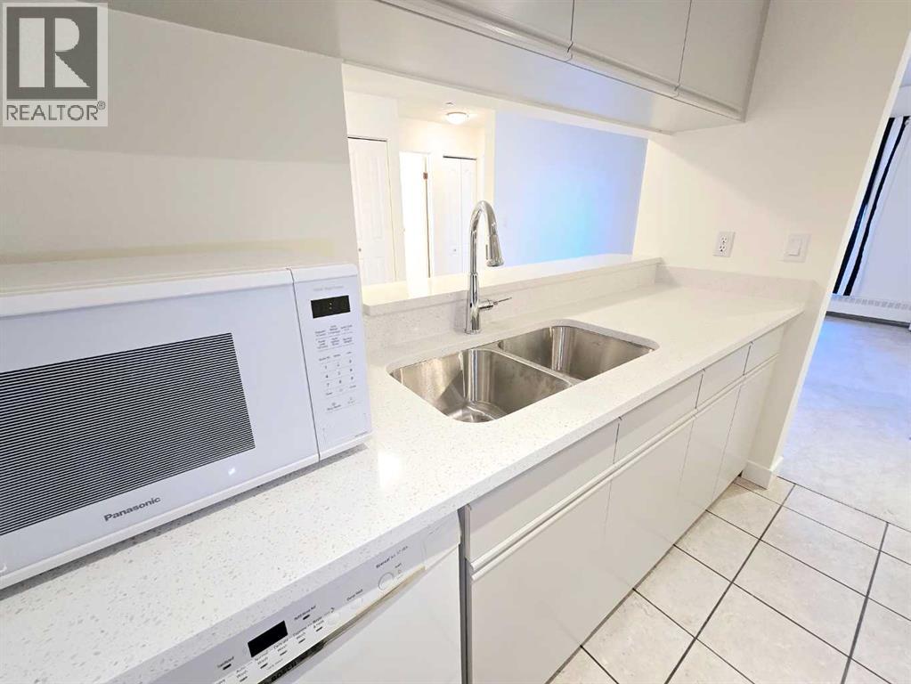 Single Family House for Sale in   Dover Point SE Dover Calgary 