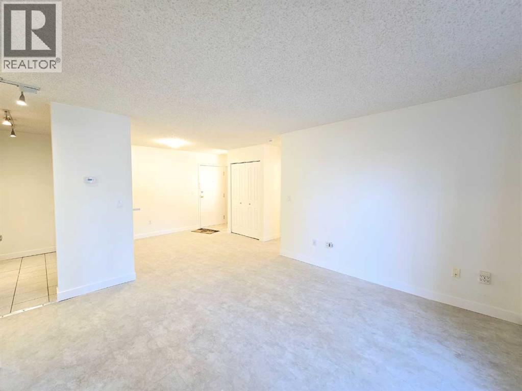 Single Family House for Sale in   Dover Point SE Dover Calgary 