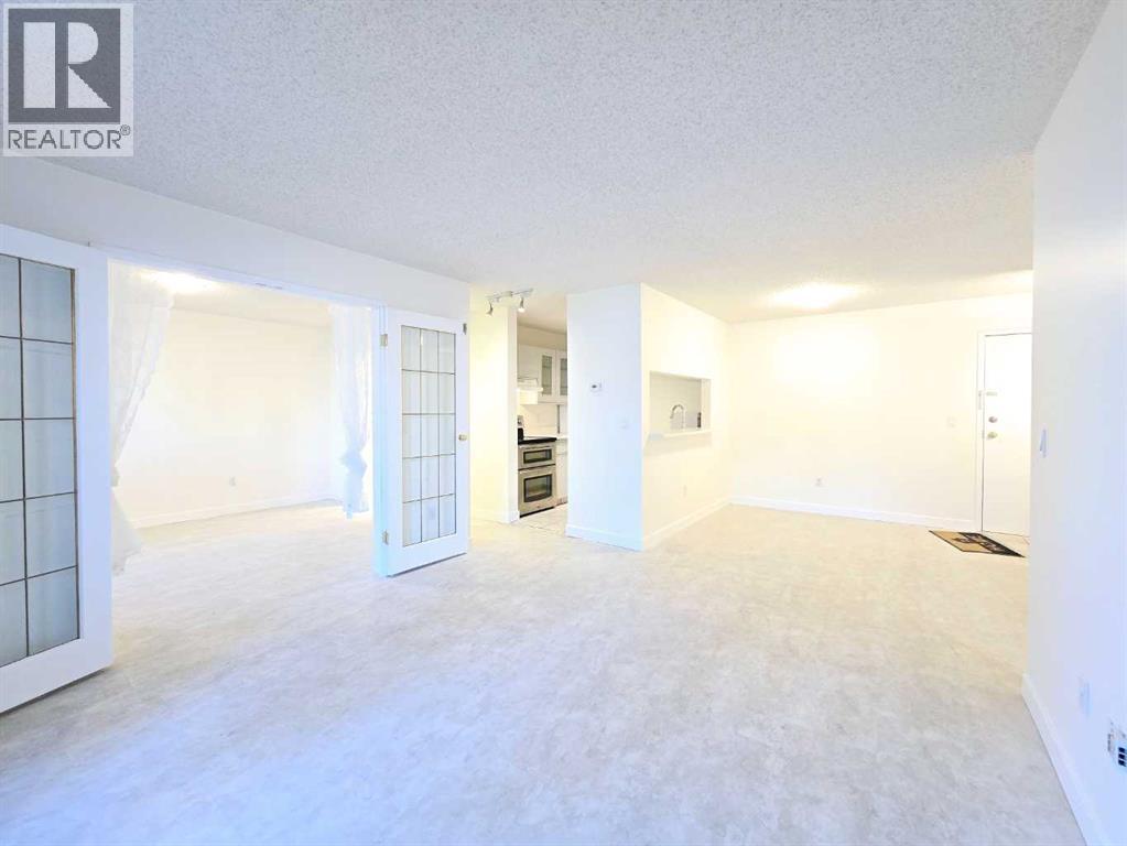 Single Family House for Sale in   Dover Point SE Dover Calgary 