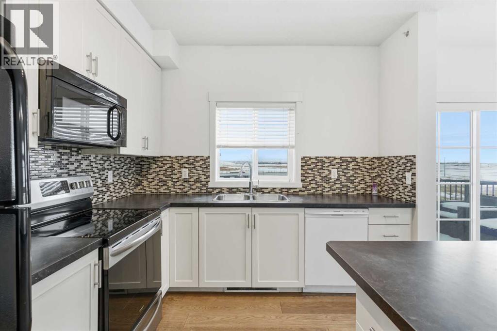 Single Family House for Sale in   Copperpond Common SE Copperfield Calgary 