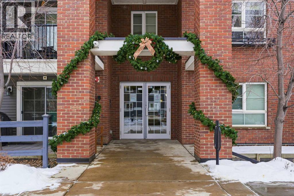 Single Family House for Sale in   Copperpond Common SE Copperfield Calgary 