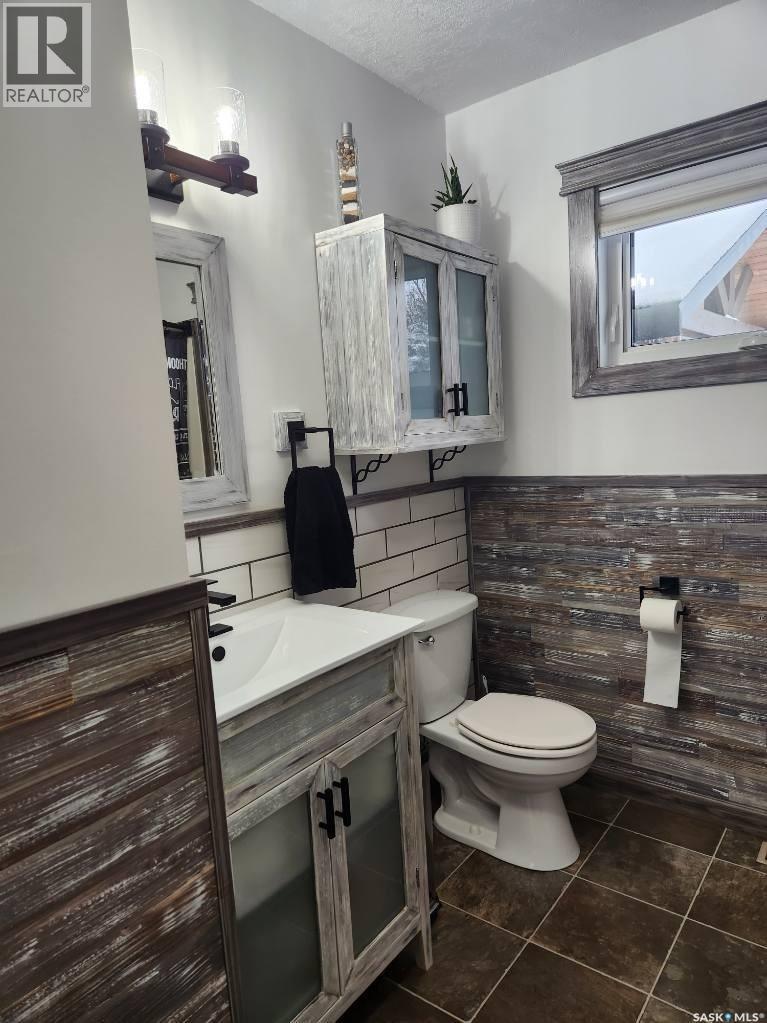 706 Grey AVENUE — photo 14