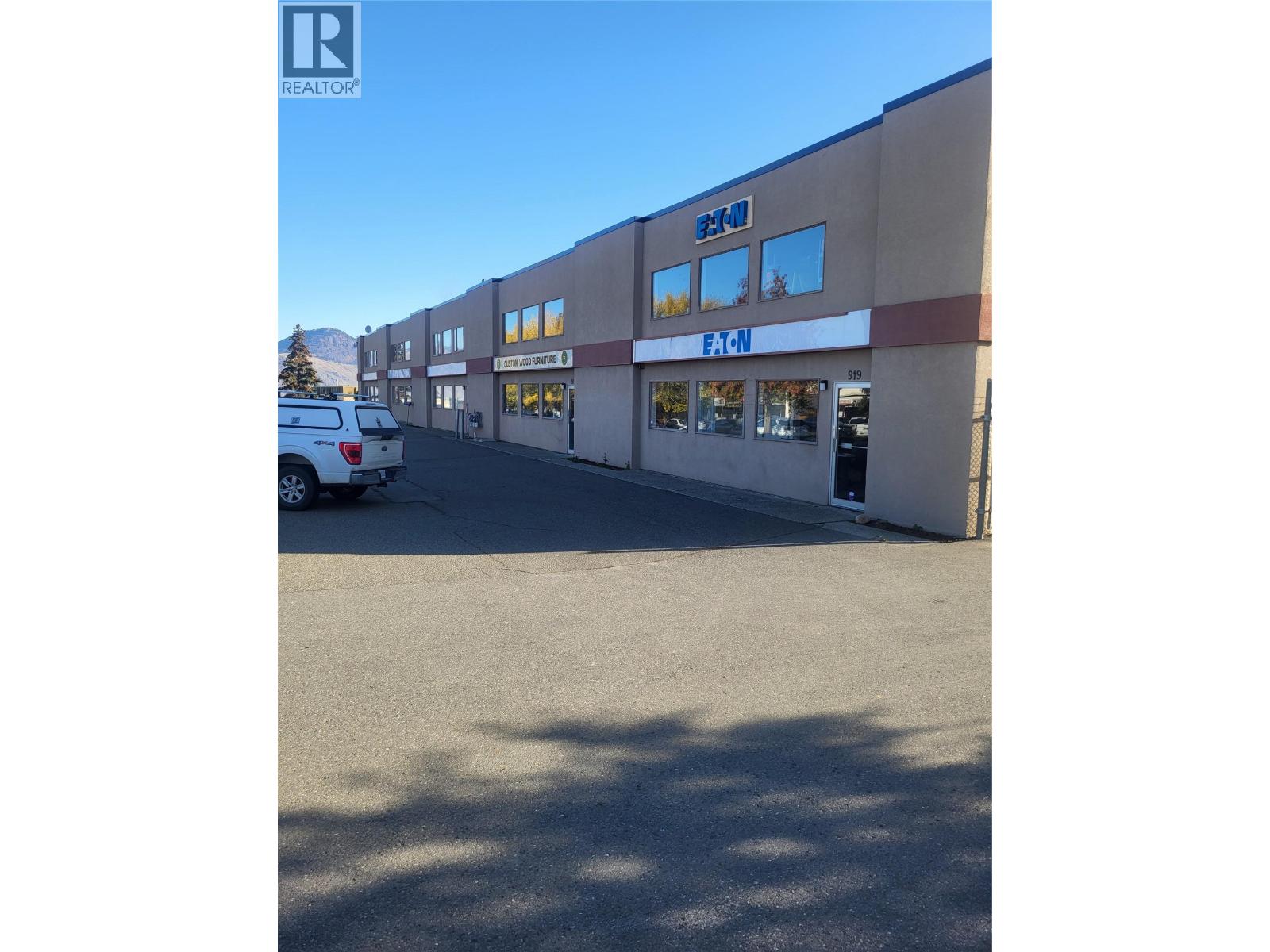  917 LAVAL Crescent, Kamloops